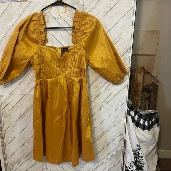 VICI yellow gold dress
